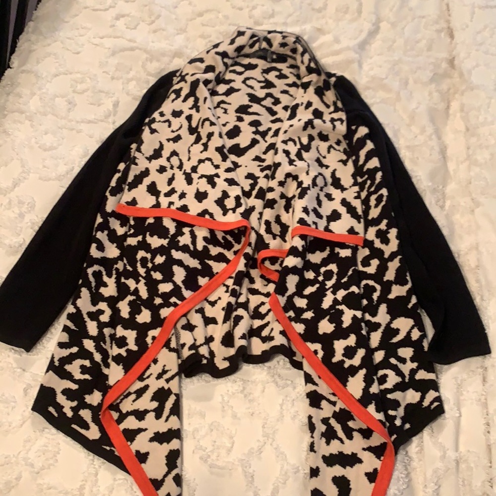 Thick cardigan! Super comfortable!
